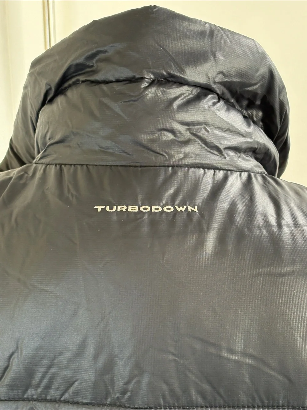 Columbia Men’s Black Quilted Turbodown Puffer Vest M